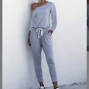 Long-sleeved Off-shoulder Jumpsuit
